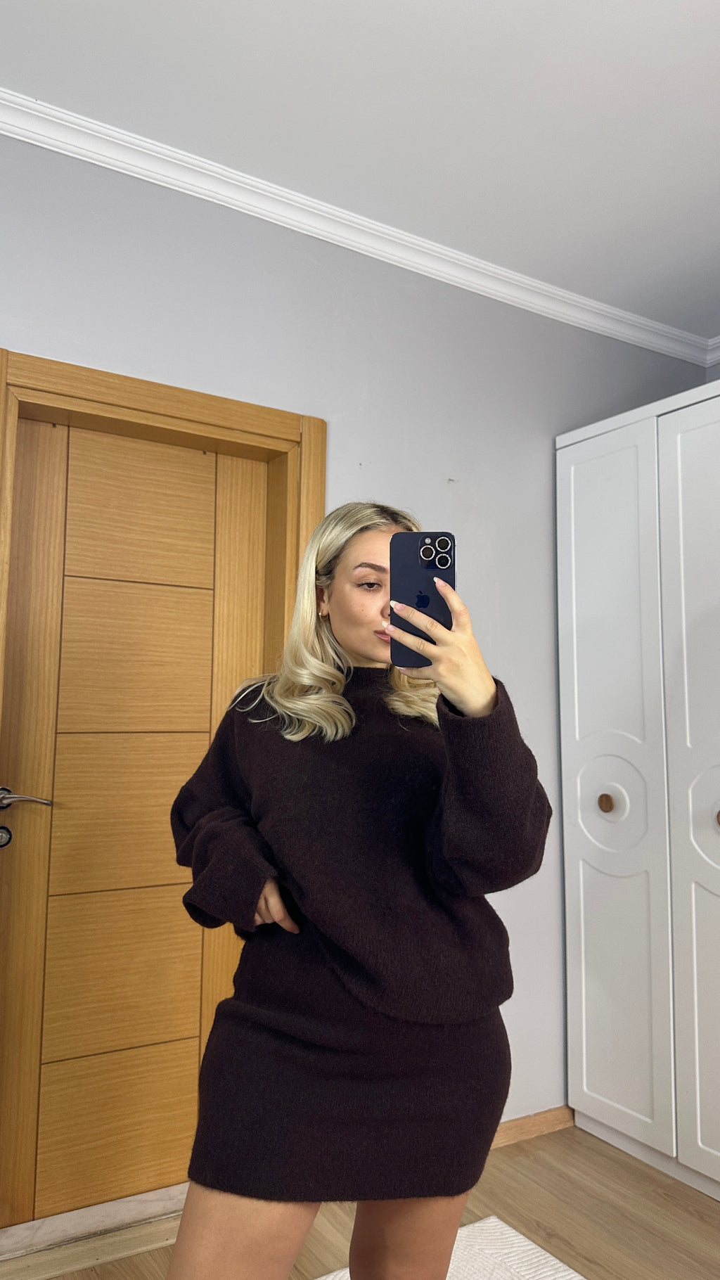 Peluş dokulu acı kahve etek takım