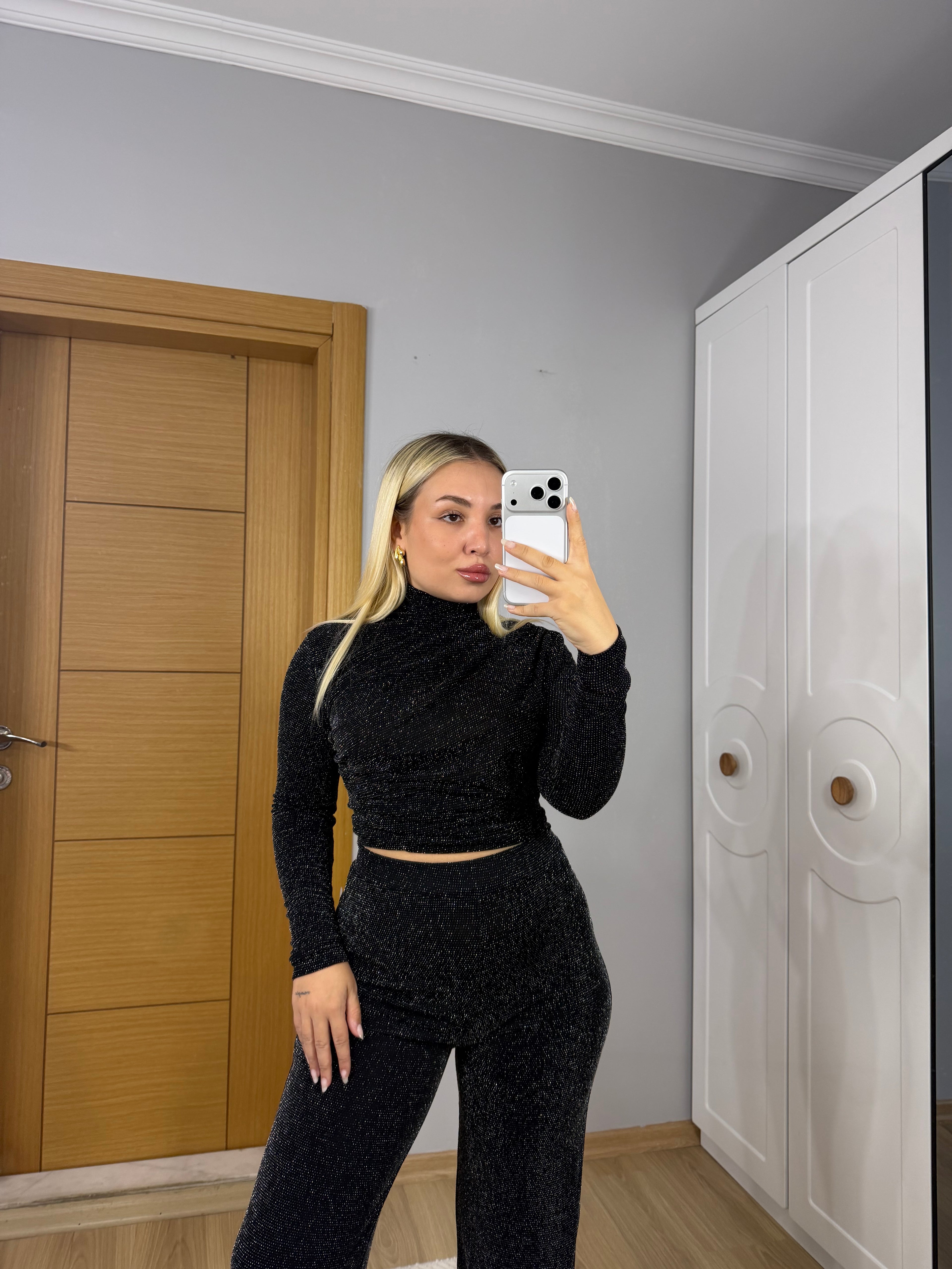 Işıltılı Sim Dokulu İkili Takım