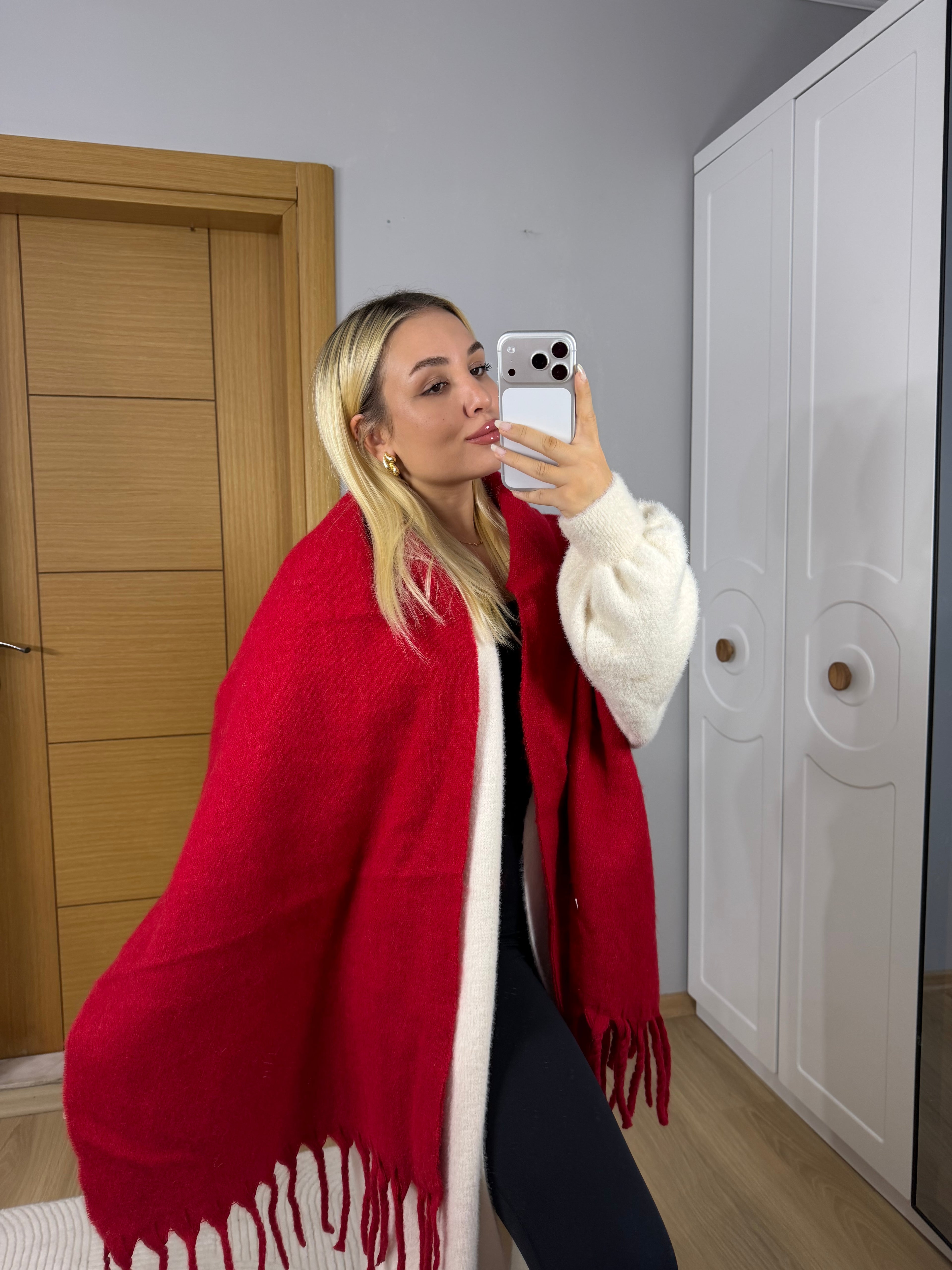 Premium Dokulu Kışlık Atkı - Kırmızı