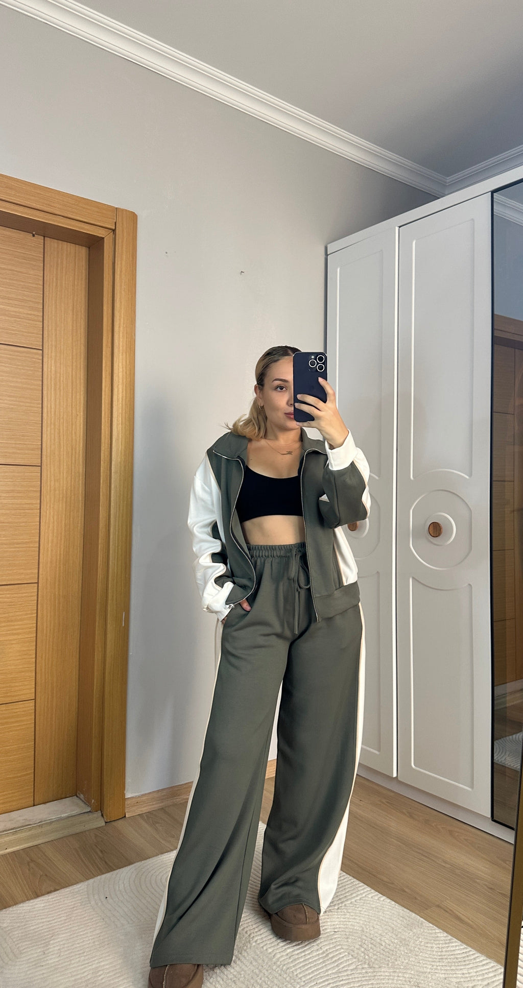 Haki yeşil ekru şeritli soft touch kumaş takım