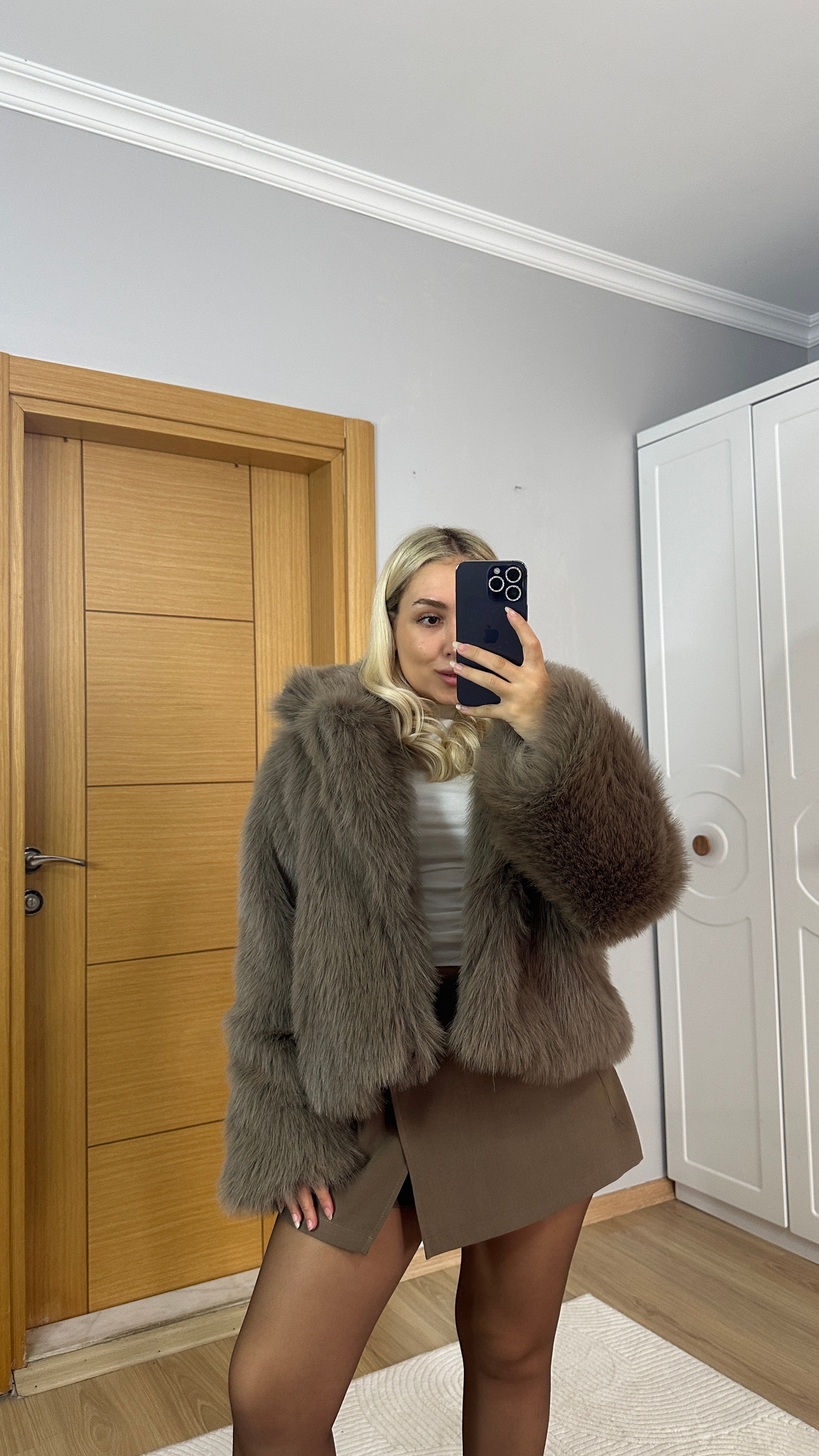 Vizon şal yakalı lüks dolgulu kürk