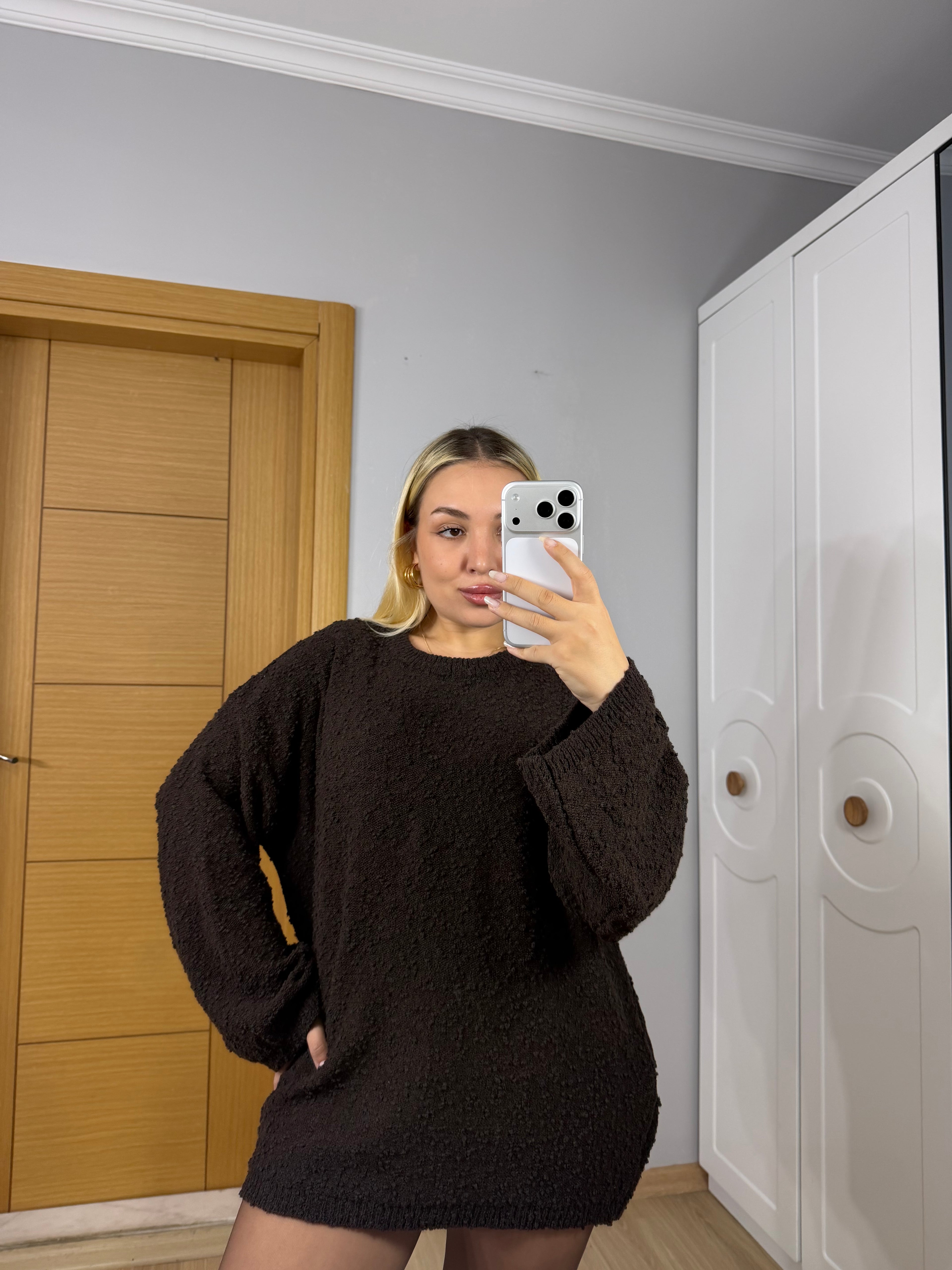 Bukle Dokulu Oversize Triko Kazak – Acı Kahve