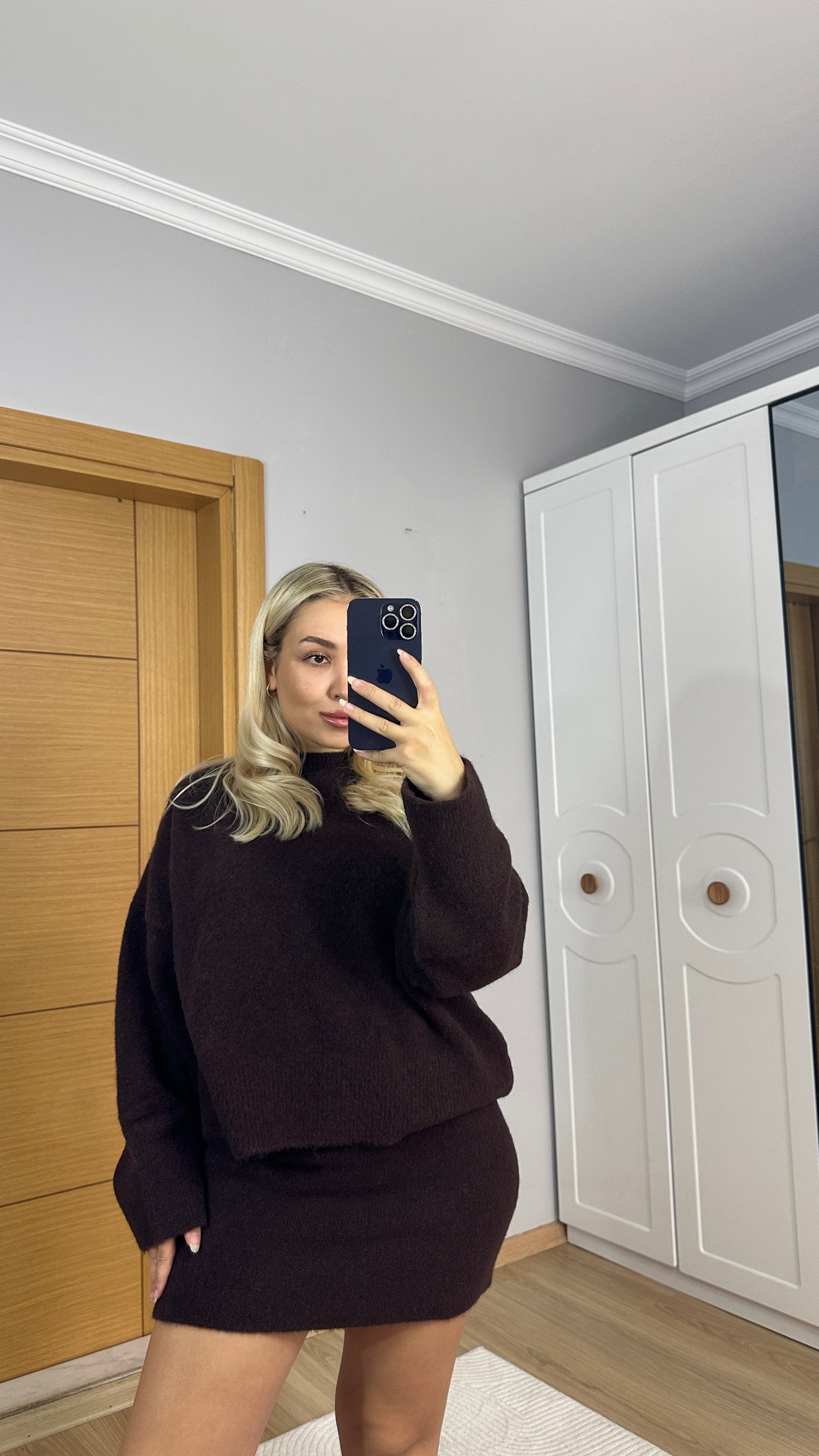 Peluş dokulu acı kahve etek takım