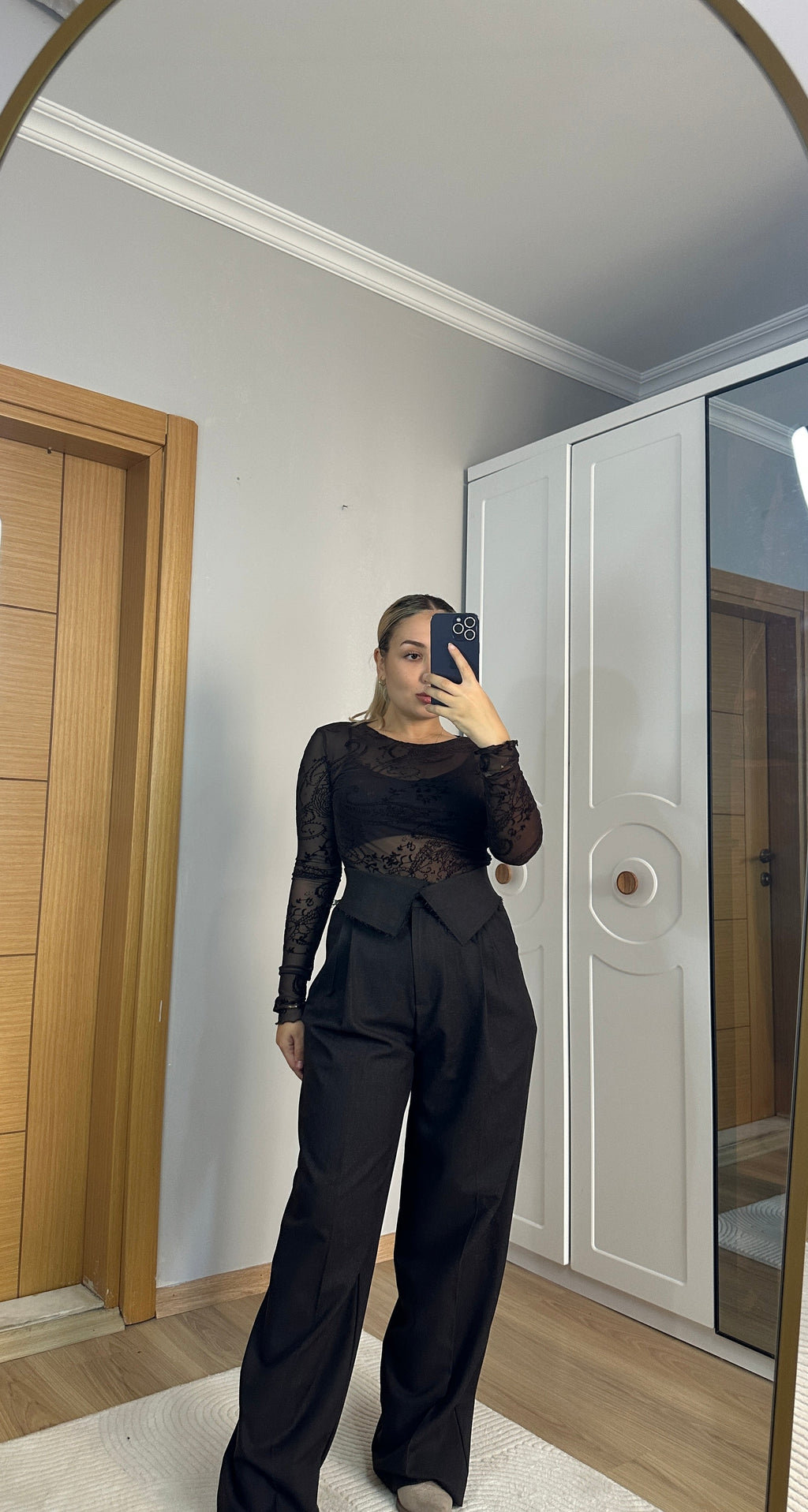 Bel vurgulu modern palazzo pantolon - Tok kumaş