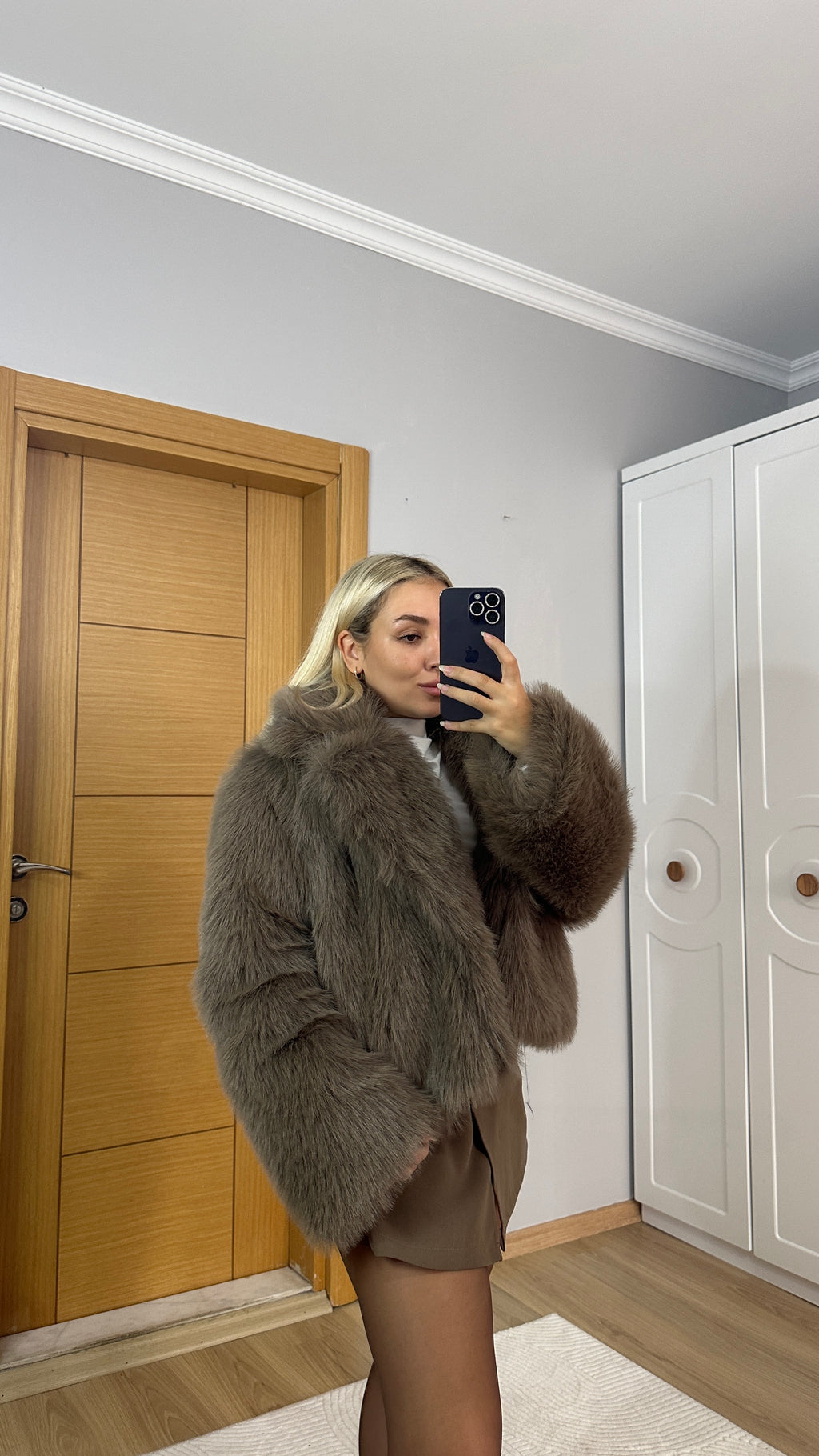 Vizon şal yakalı lüks dolgulu kürk