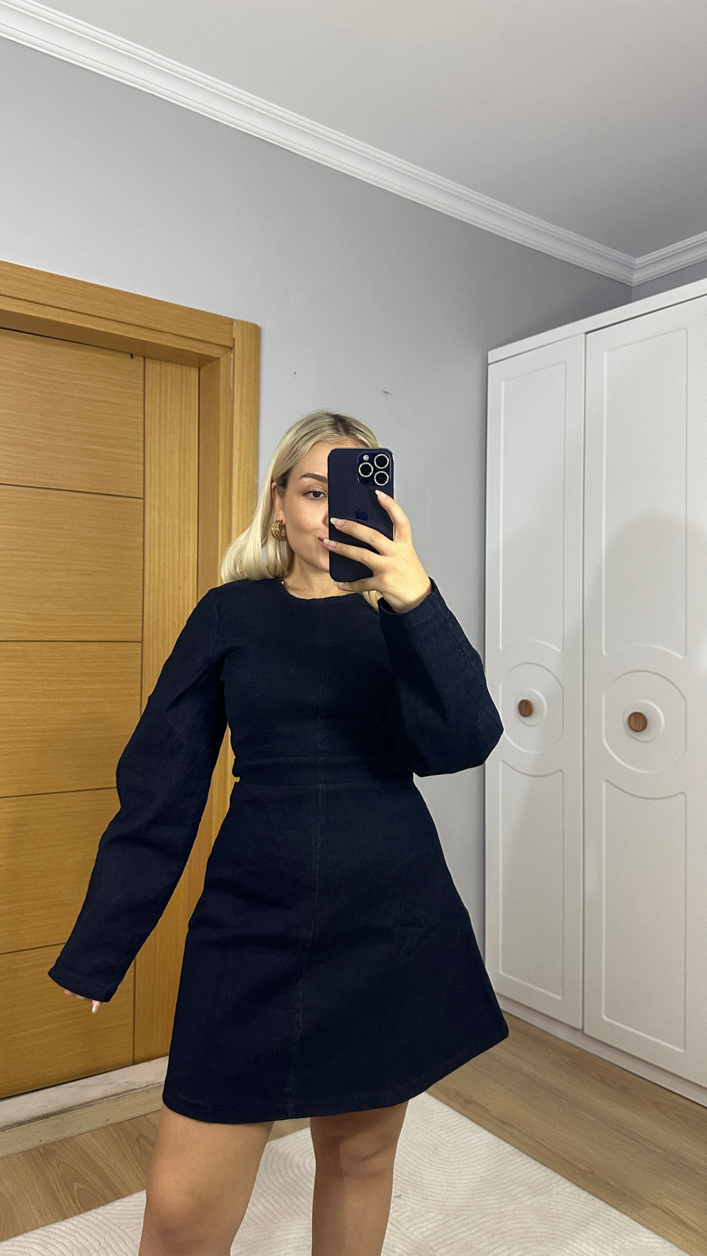 Kot dokulu likralı elbise