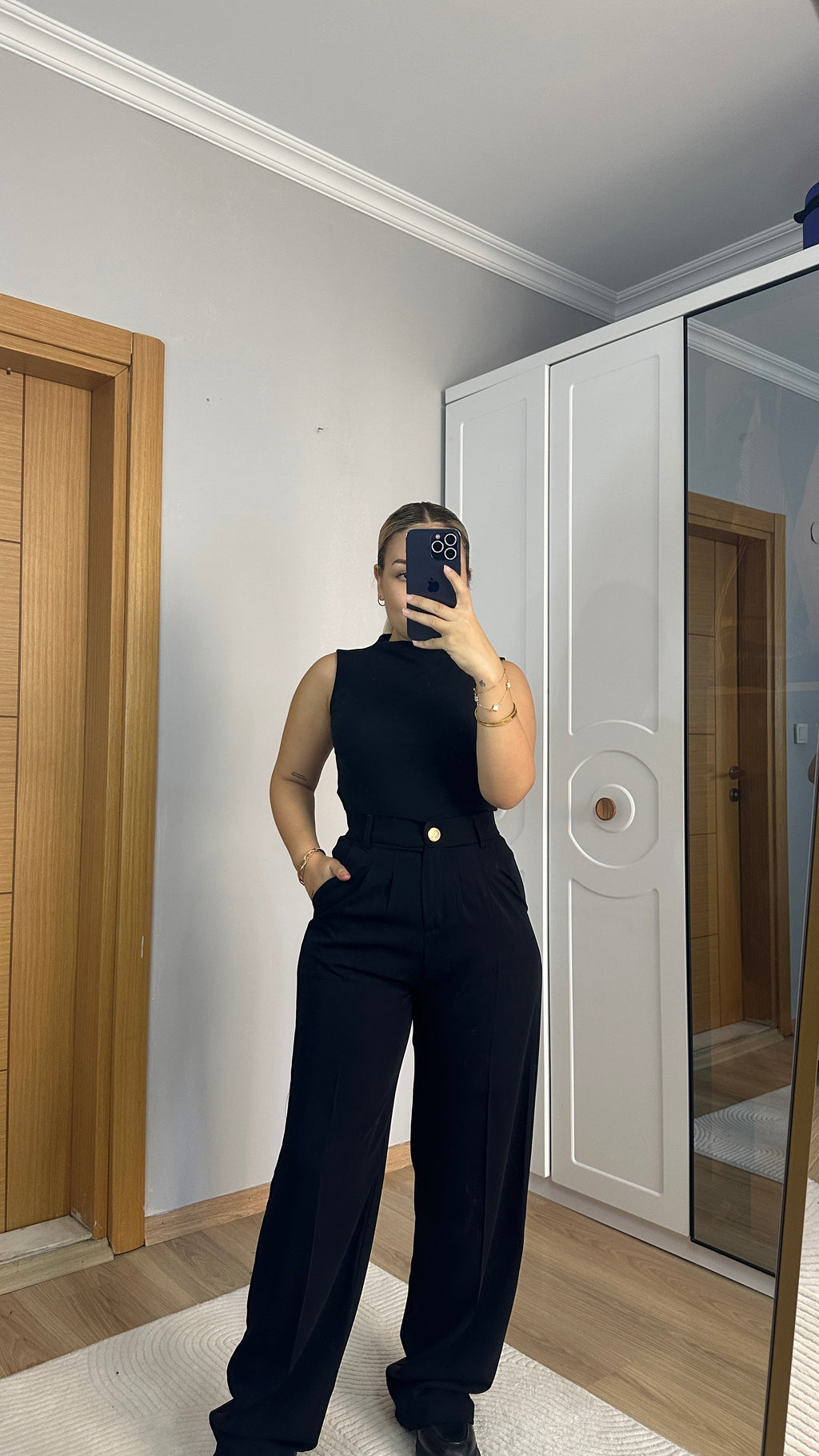 Gold düğme detaylı siyah palazzo pantolon - Akıcı kumaş