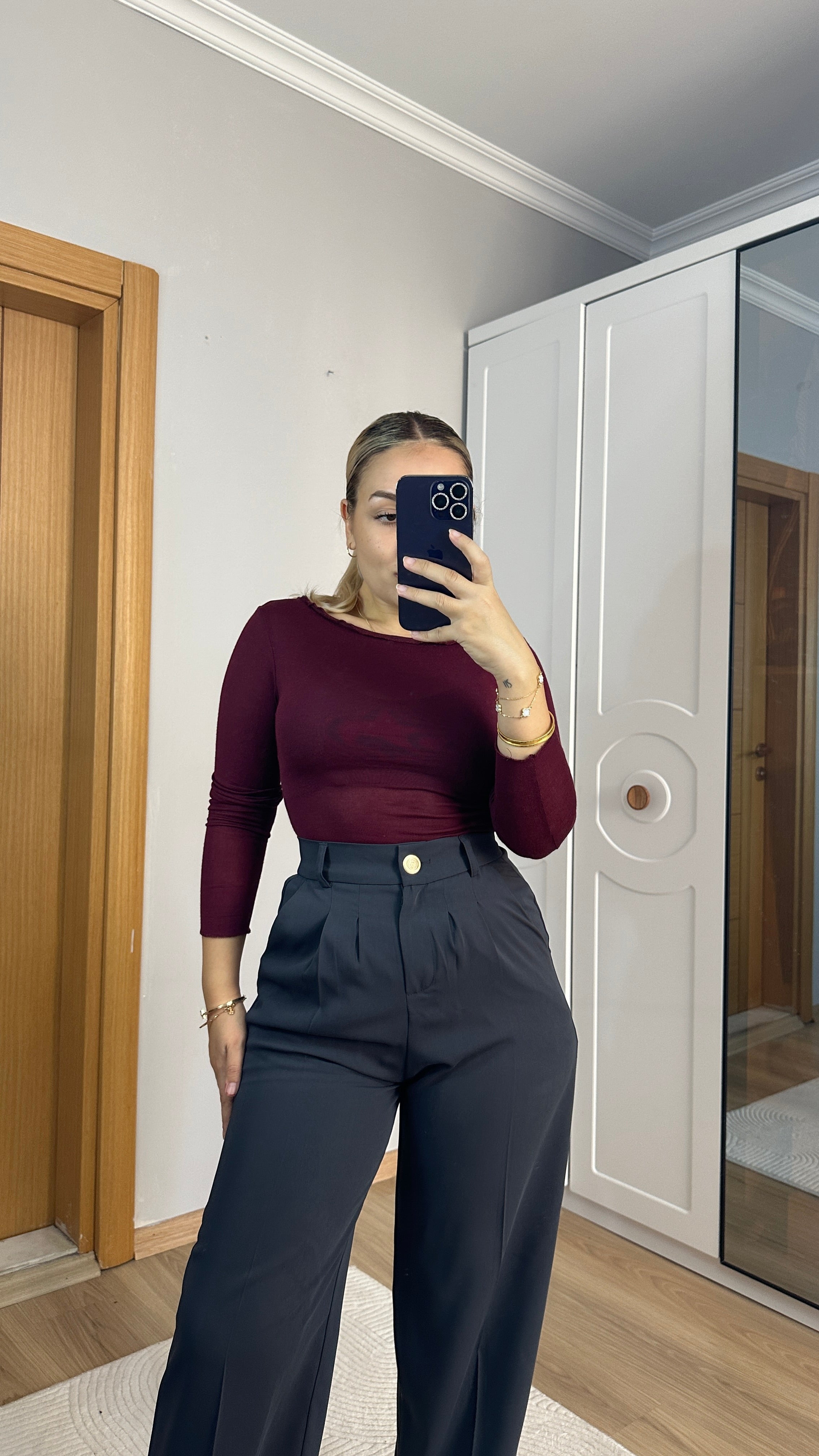 Gold düğme detaylı gri palazzo pantolon