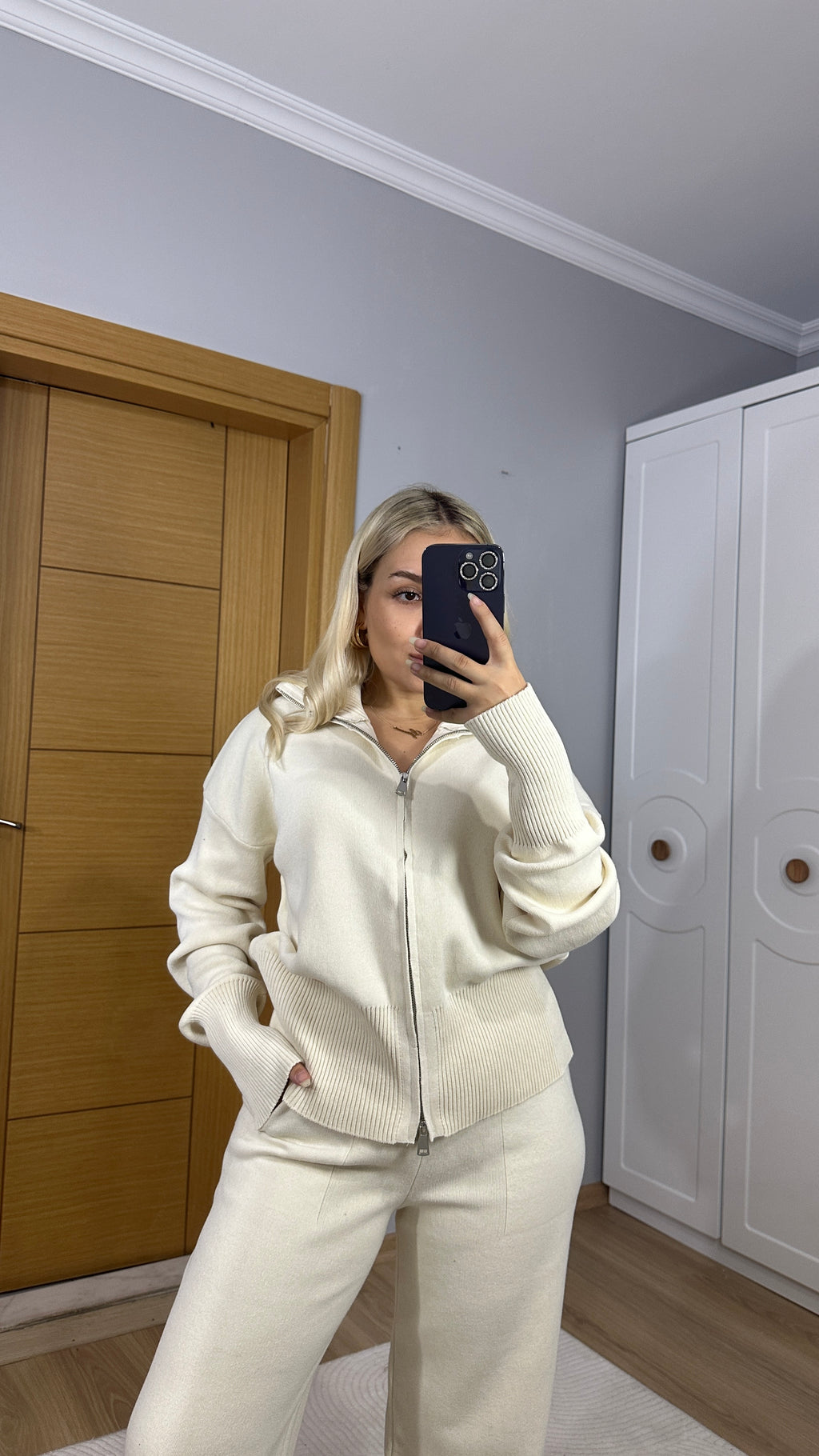 Çift fermuarlı triko takım - Krem